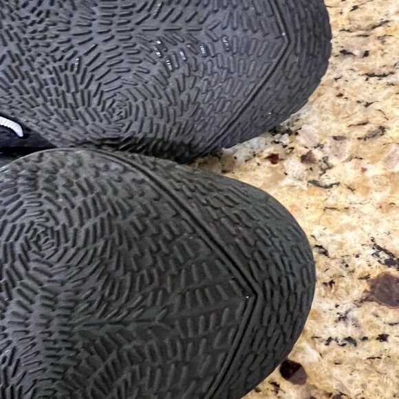 Nike kyrie 2 low 2019 #11 basketball shoes men’s 13 - Picture 8 of 12